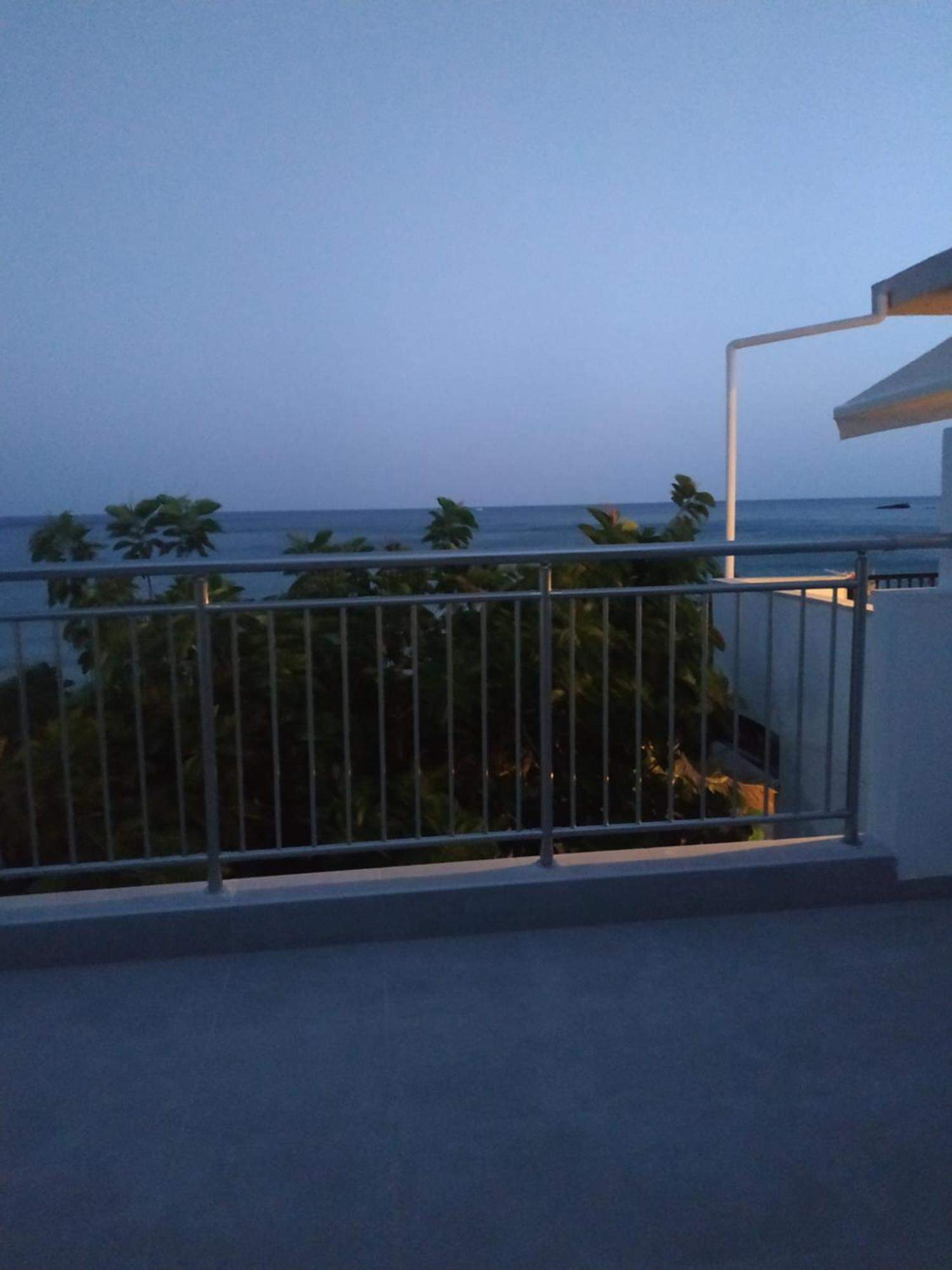 Creta Sun Apartments Makrýgialos Esterno foto