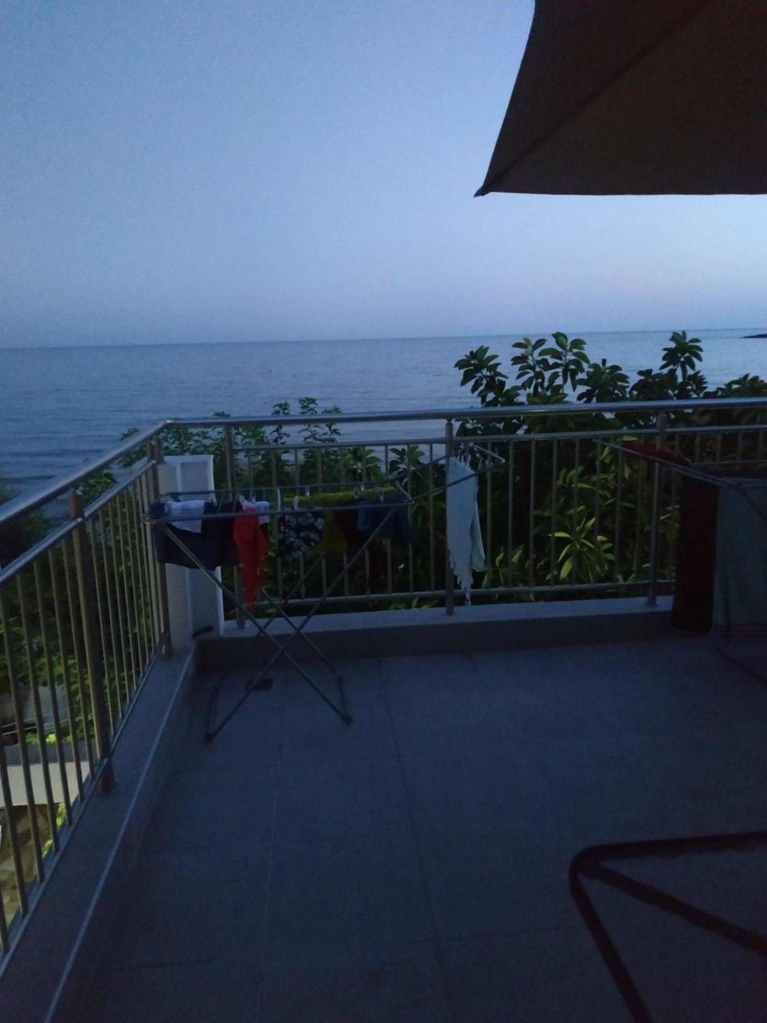 Creta Sun Apartments Makrýgialos Esterno foto