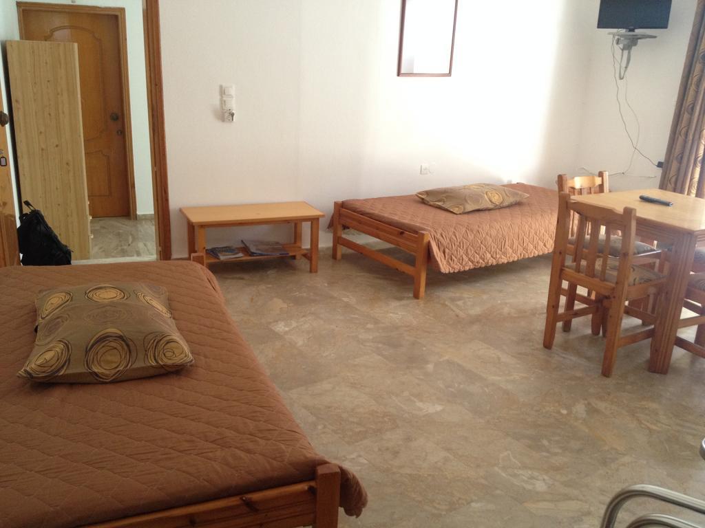 Creta Sun Apartments Makrýgialos Esterno foto