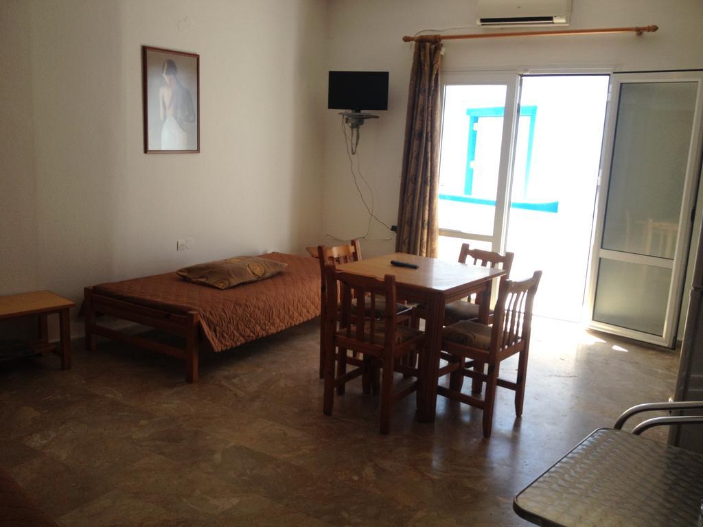 Creta Sun Apartments Makrýgialos Esterno foto